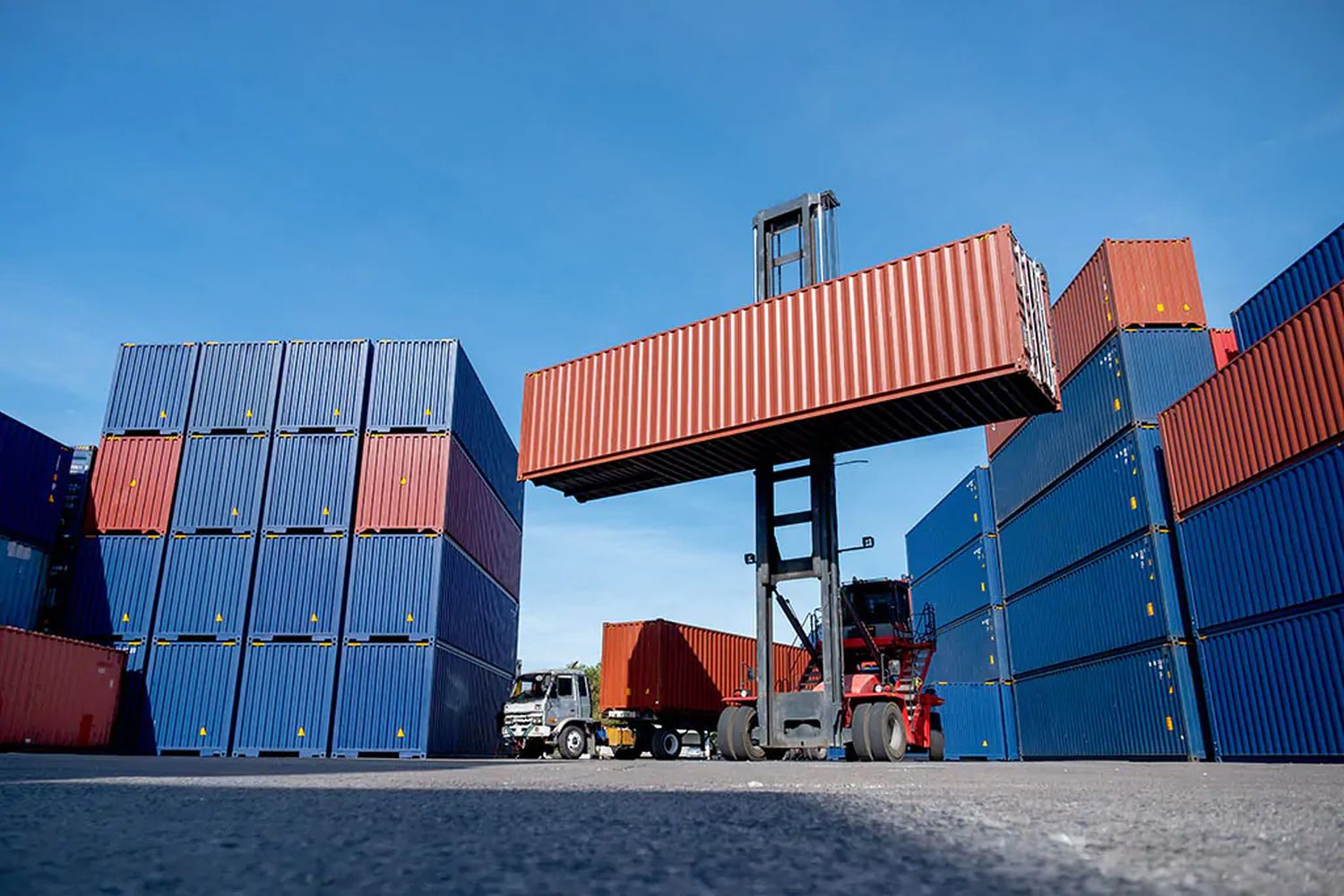 Como e onde posso Alugar ou Comprar Containers para Obras e Armazenamento?